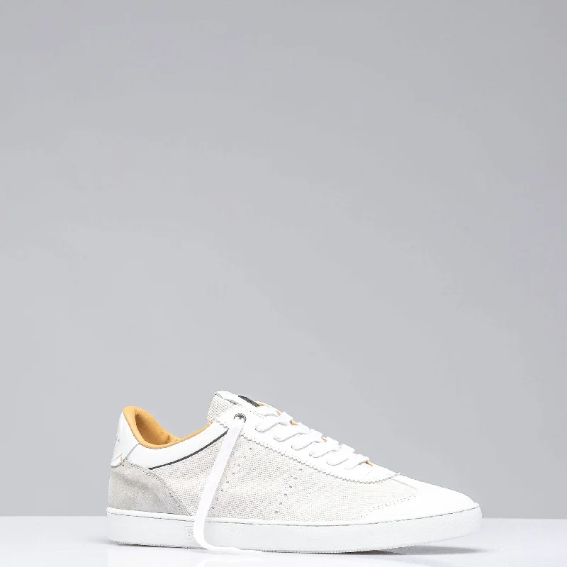 Dash Shoe In White